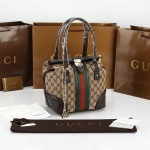 Gucci 146002